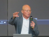 中期経営計画発表会2