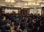 入社式3